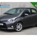 Toyota Yaris 1.5 Full Hybrid Dynamic – Foto