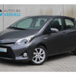 Toyota Yaris 1.5 Full Hybrid Dynamic – Foto